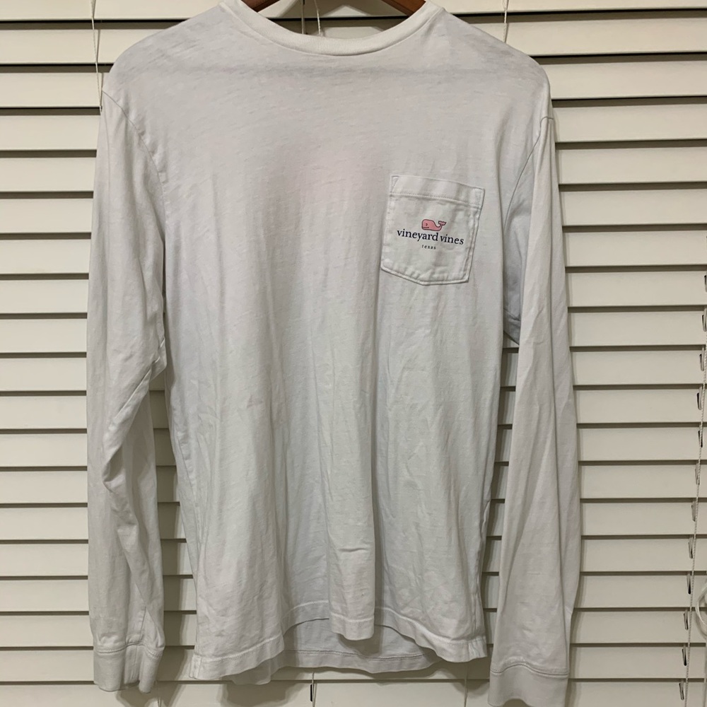Long sleeve vineyard vines t shirt